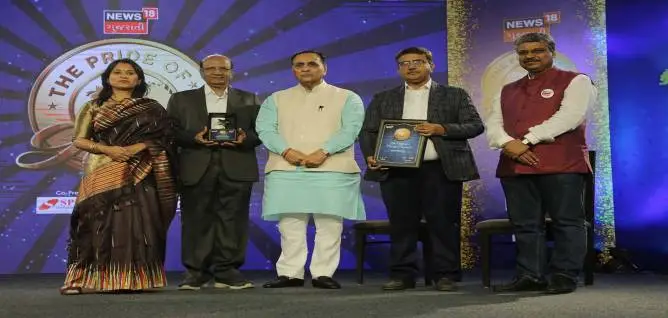 Rameshbhai Kayastha honoured by Late Shri Vijay Rupani