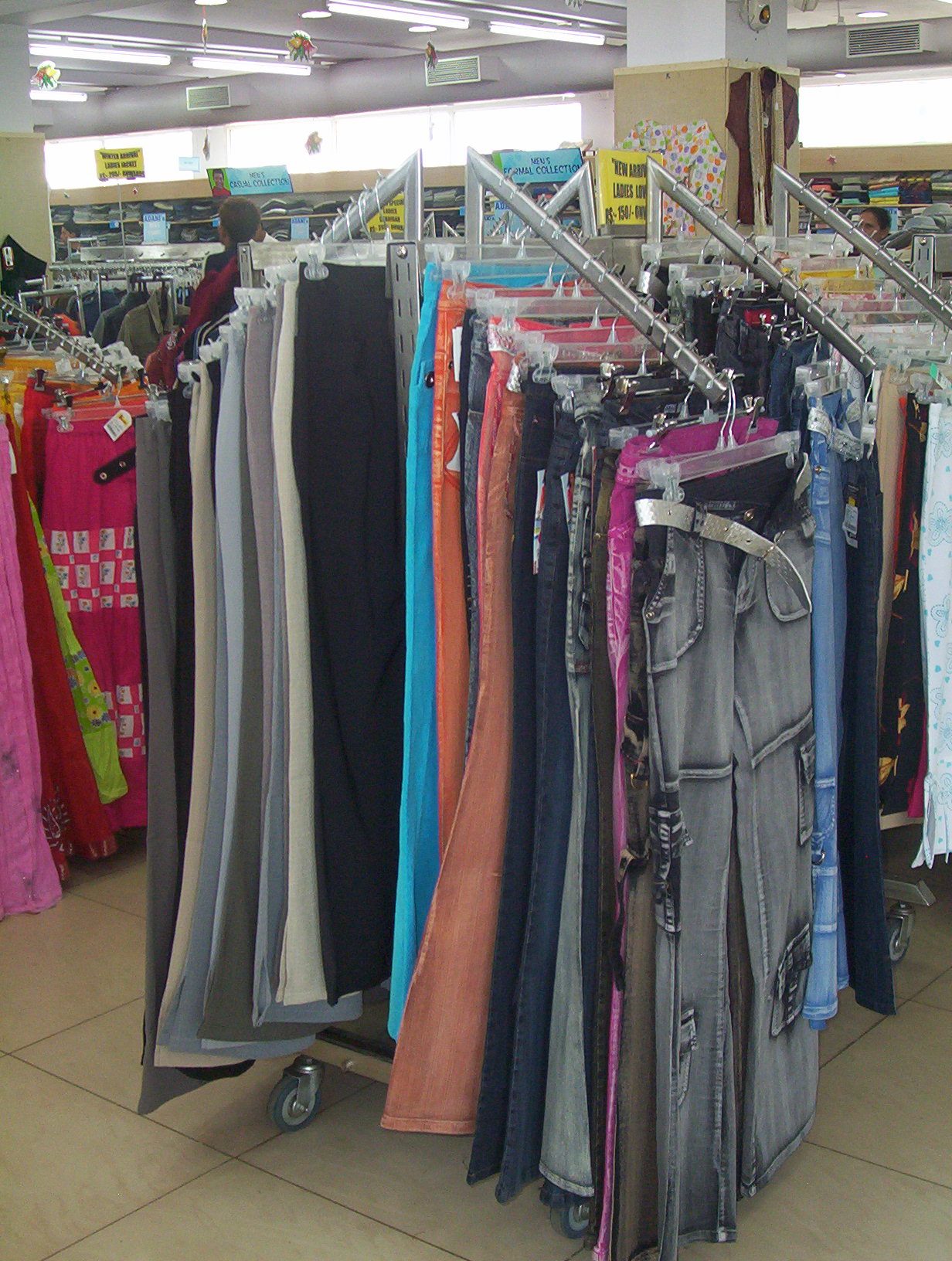 Checkout Display Rack — our work 8